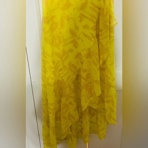 Chelsea28 Floral Print Asymmetric Faux Wrap Yellow Dress - Picture 5 of 5